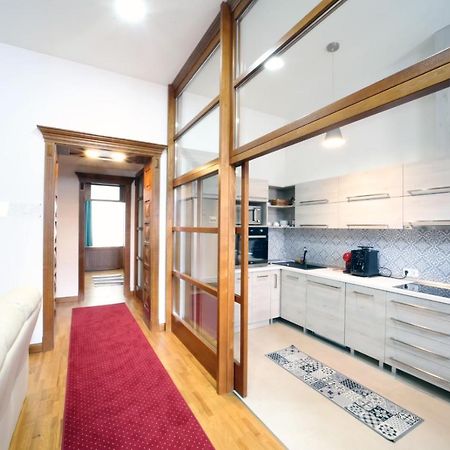 Virag Apartman Luxury Odorheiu Secuiesc Exteriör bild