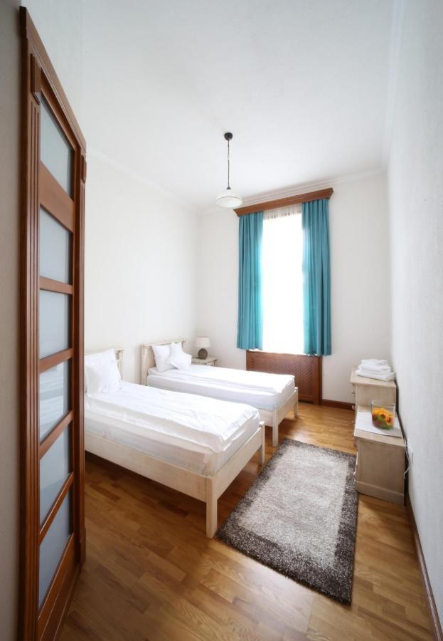 Virag Apartman Luxury Odorheiu Secuiesc Exteriör bild