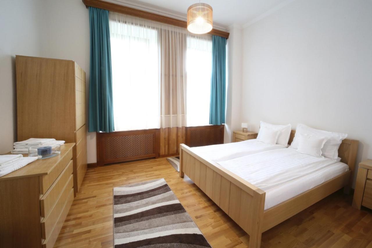 Virag Apartman Luxury Odorheiu Secuiesc Exteriör bild